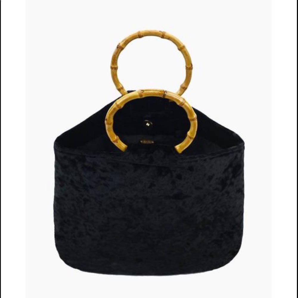 Reformation Black Velvet Kayu Hudson Tote Bag NWT - Picture 2 of 8